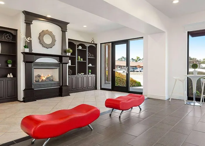 Ramada By Wyndham Marina