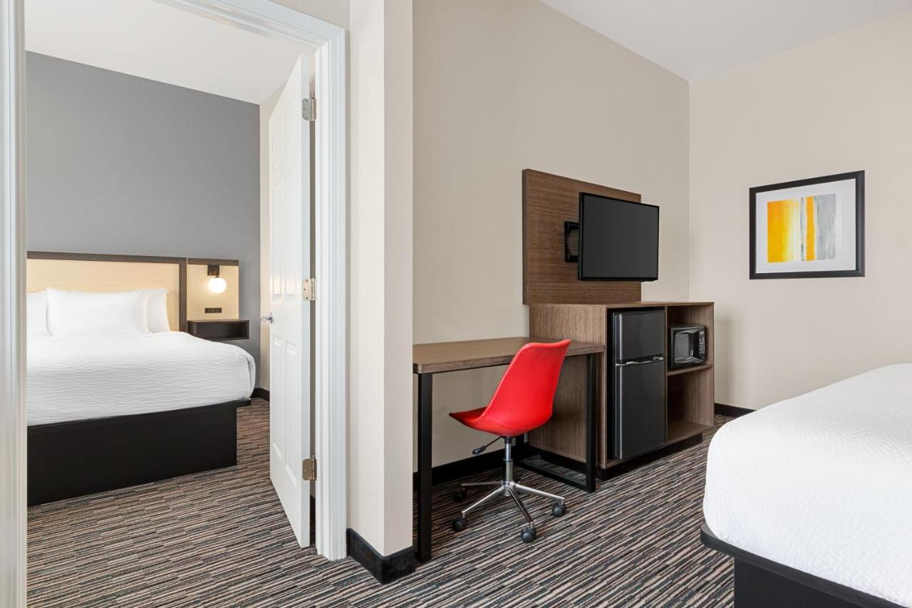 Ramada By Wyndham Hotel 3*