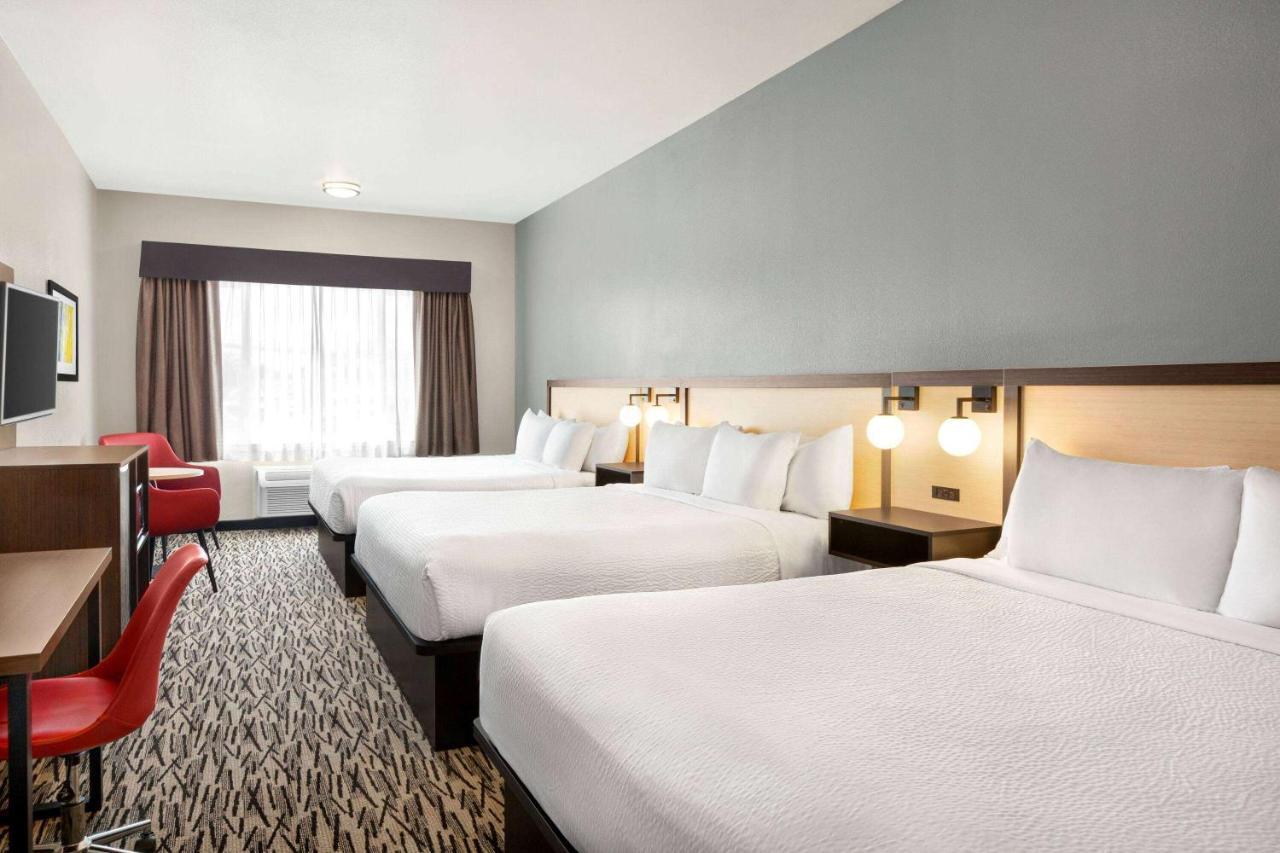 Ramada By Wyndham Hotel