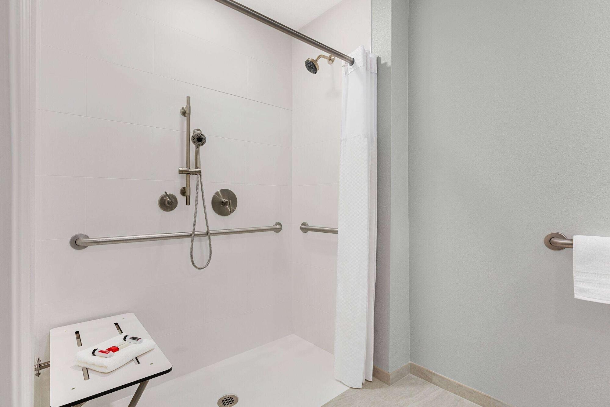 Hotel Ramada By Wyndham 3*