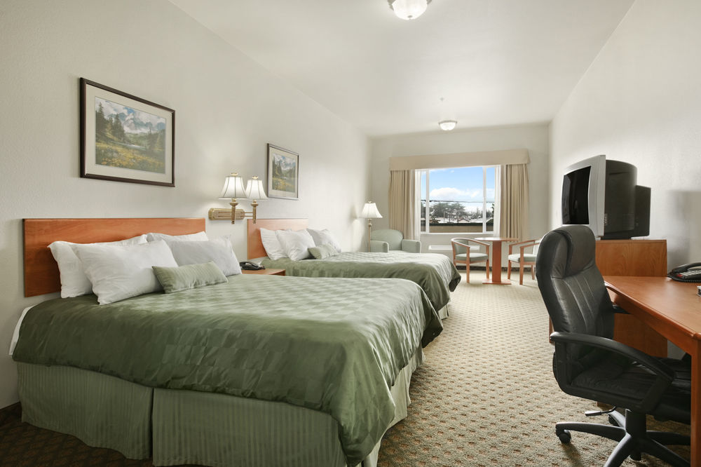 Ramada By Wyndham 3*